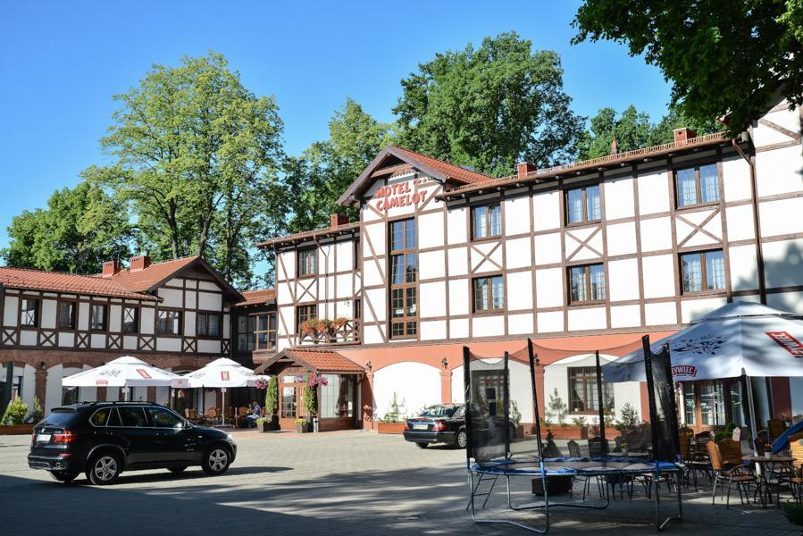 Hotel Camelot Szczawno-Zdroj Exterior photo