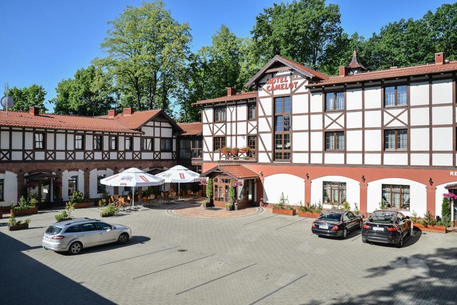 Hotel Camelot Szczawno-Zdroj Exterior photo